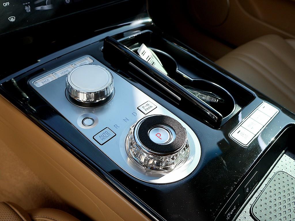 Genesis G80 2025 Blanco - Importación desde Corea - HF Imports Iquique - Foto 7