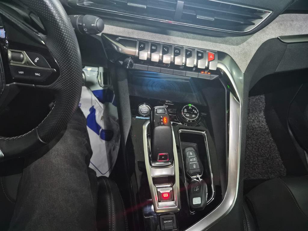 Peugeot 5008 2021 Blanco - Importación desde Corea - HF Imports Iquique - Foto 13