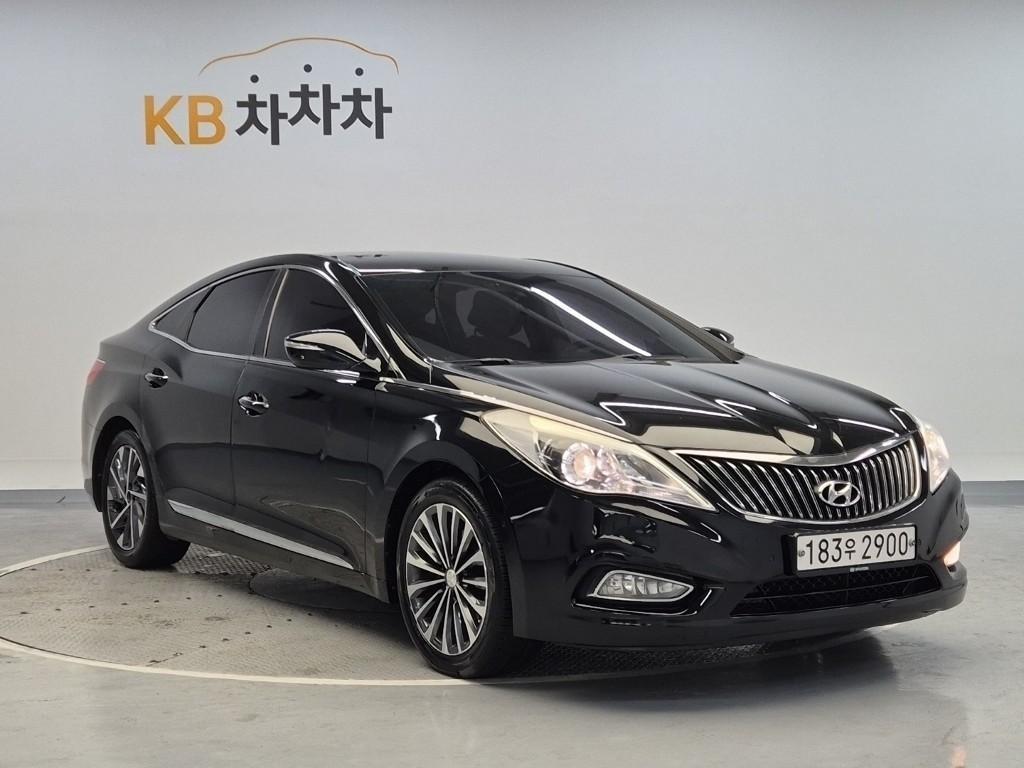 HYUNDAI Grandeur - Vista 3