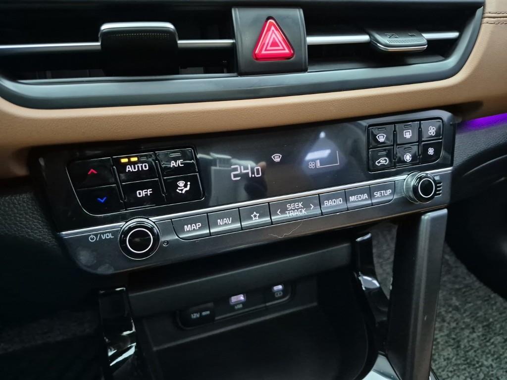 KIA Seltos - Vista 10