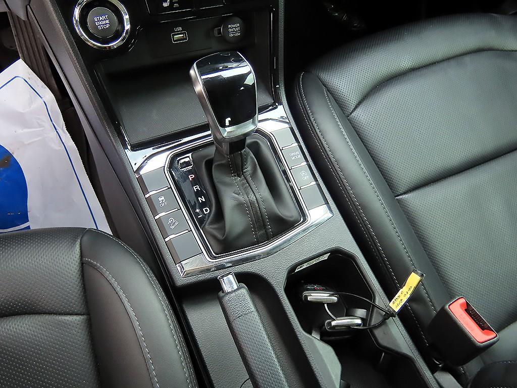 Ssangyong Korando - Vista 10