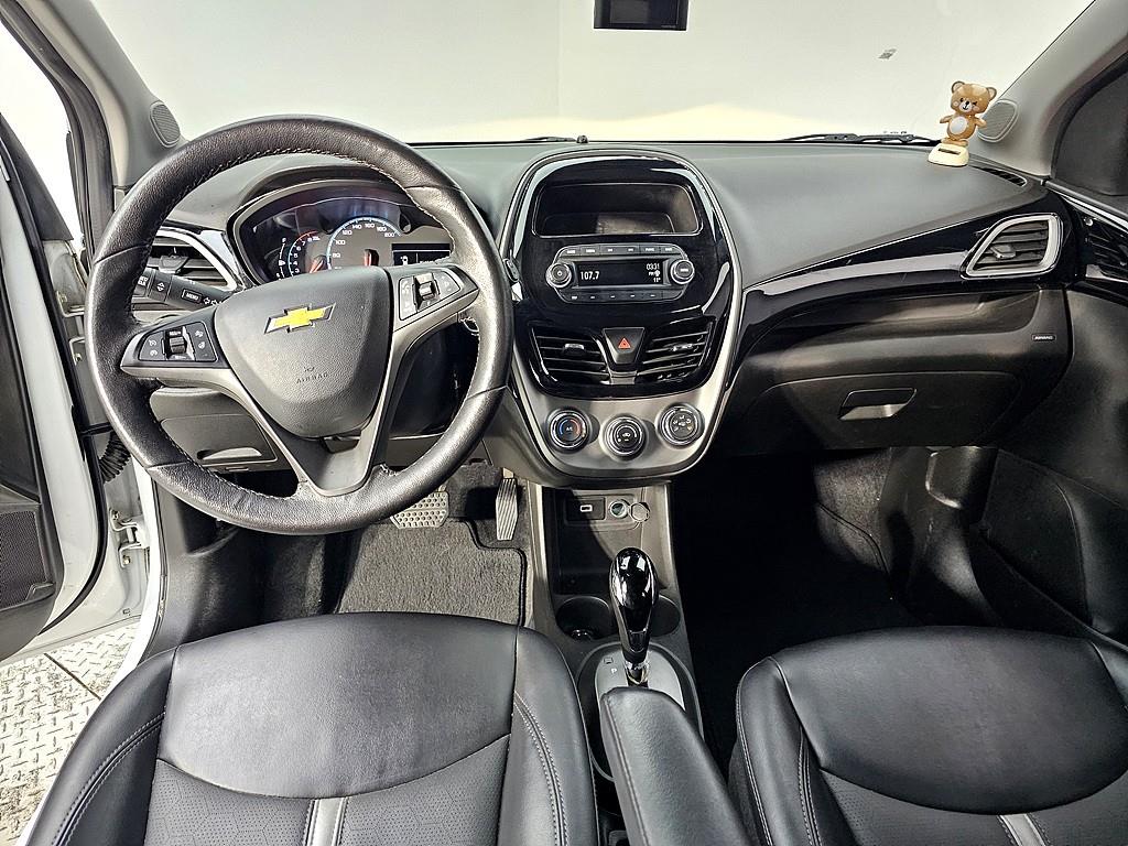 Chevrolet Spark - Vista 5