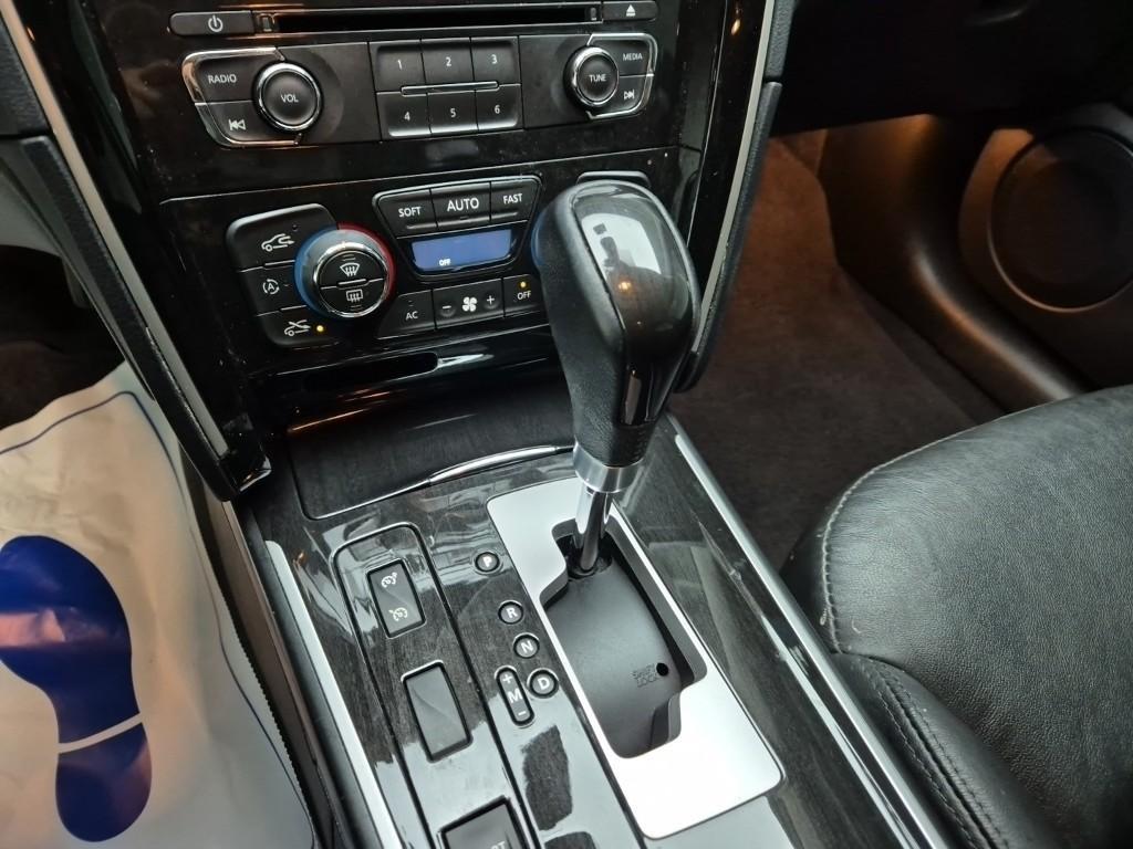 SAMSUNG SM7 - Vista 8