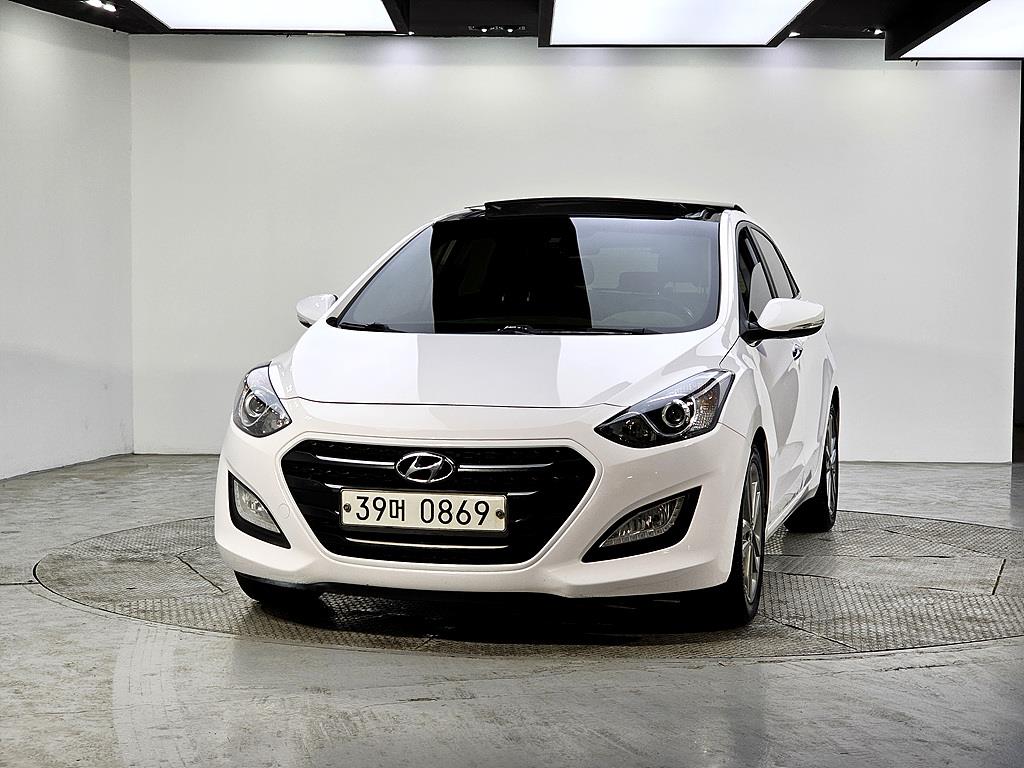 HYUNDAI i30 - Vista 2