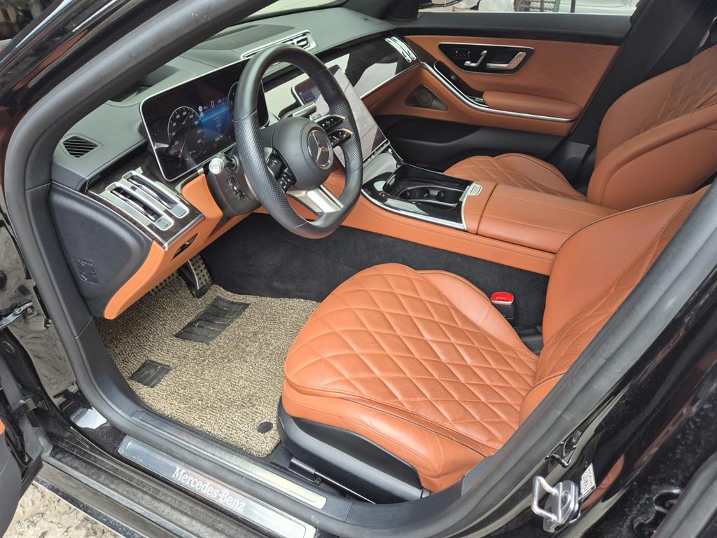 Mercedes Benz S Class - Vista 10