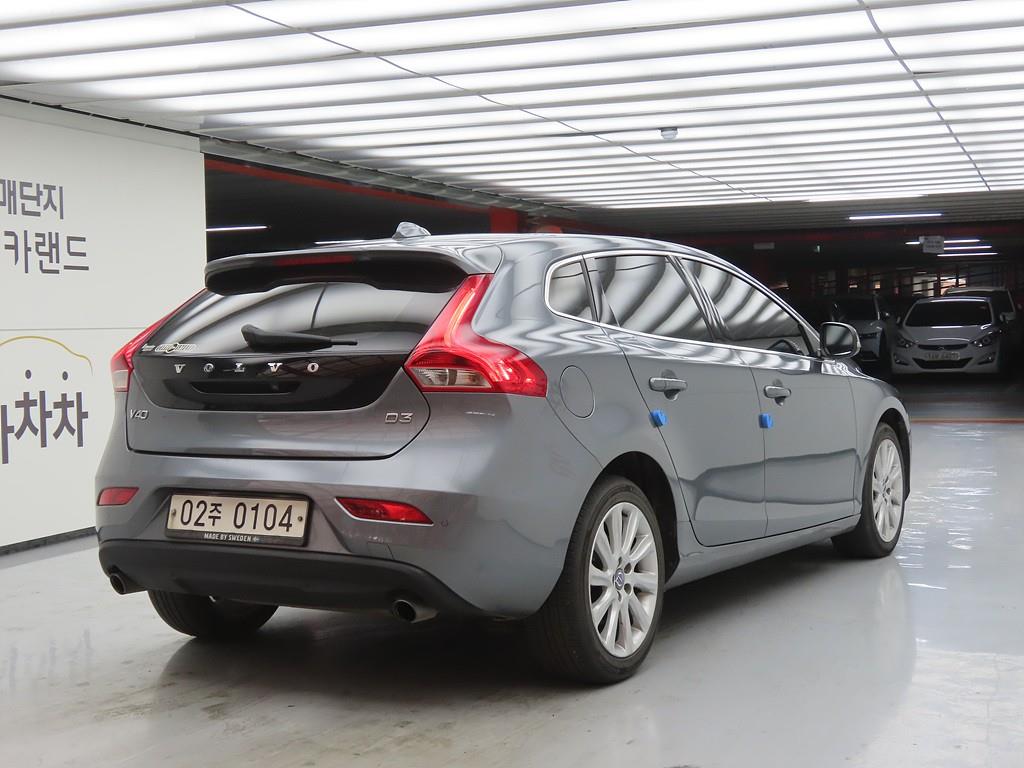 Volvo V40 - Vista 4