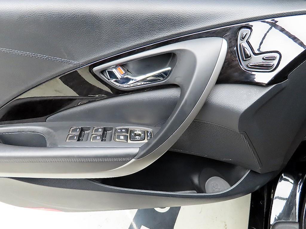 HYUNDAI Grandeur - Vista 11