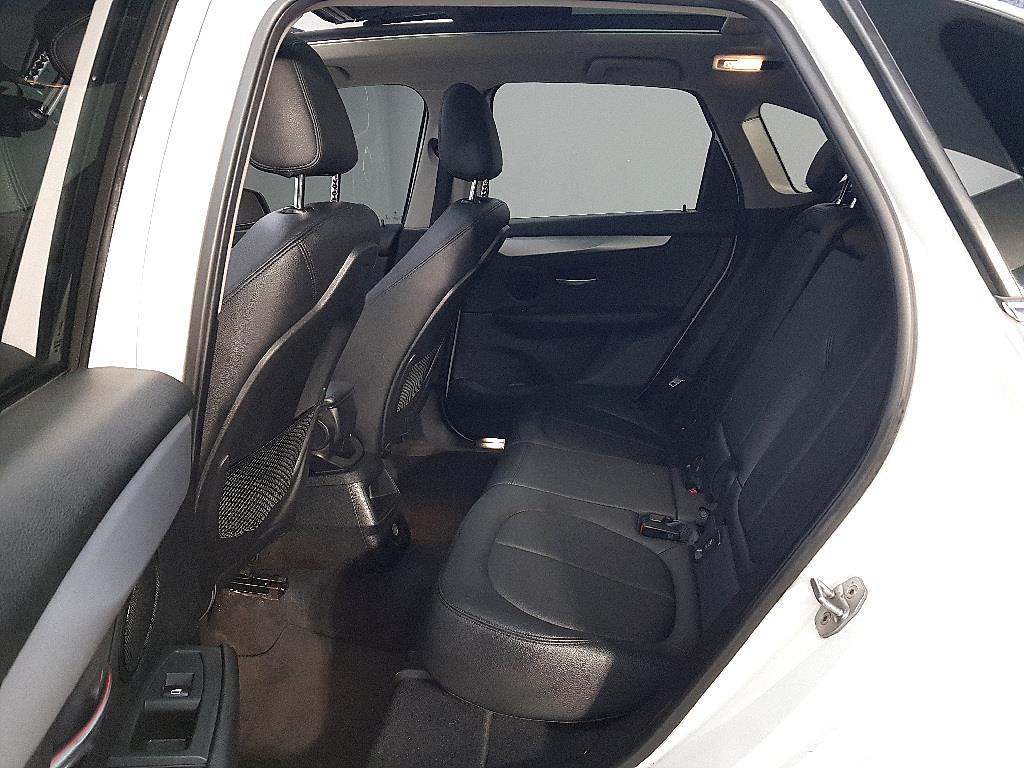 BMW 2 series - Vista 9