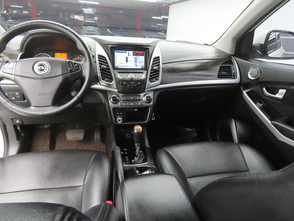 Ssangyong Korando - Vista 7
