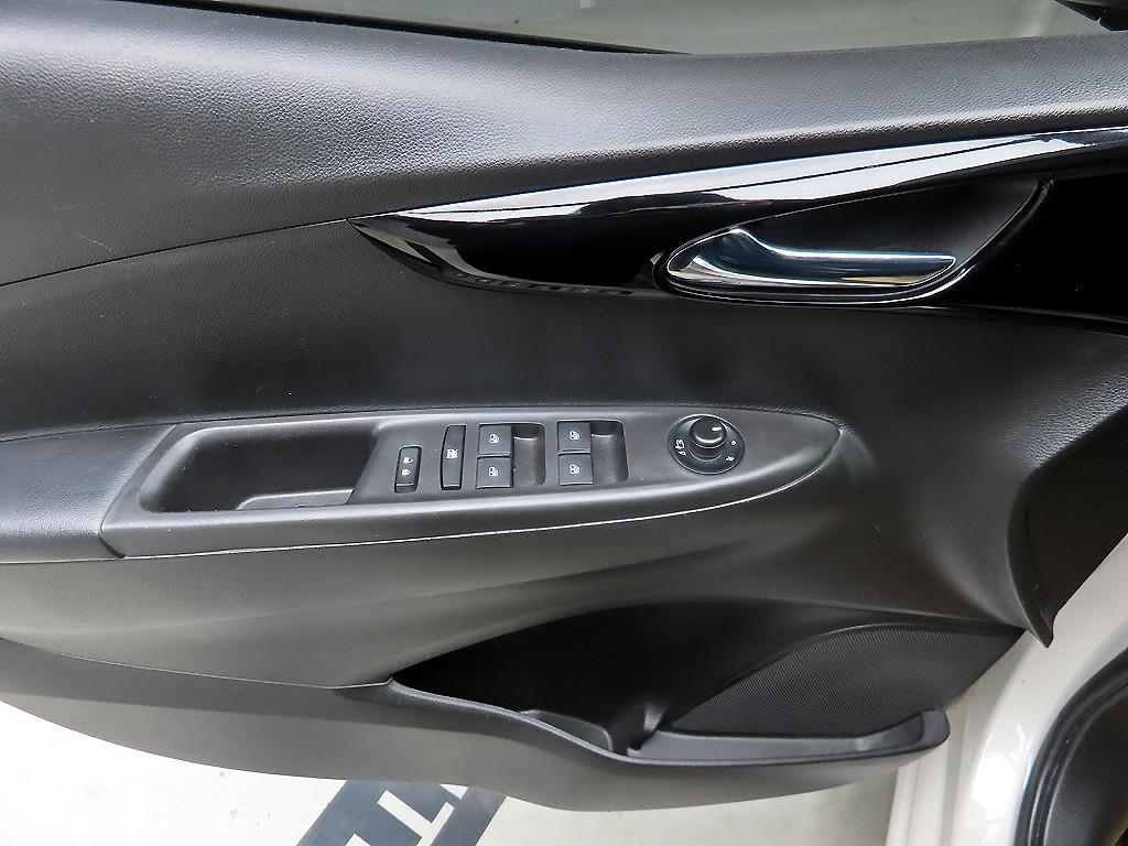 Chevrolet Spark - Vista 11