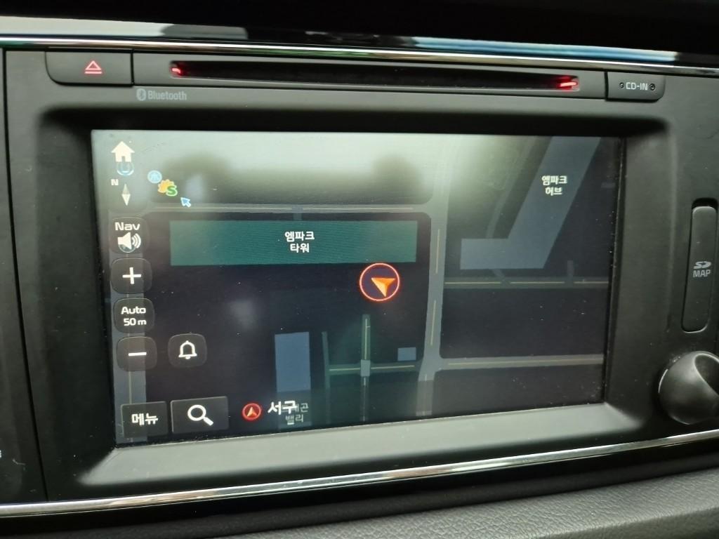 KIA Carnival - Vista 12