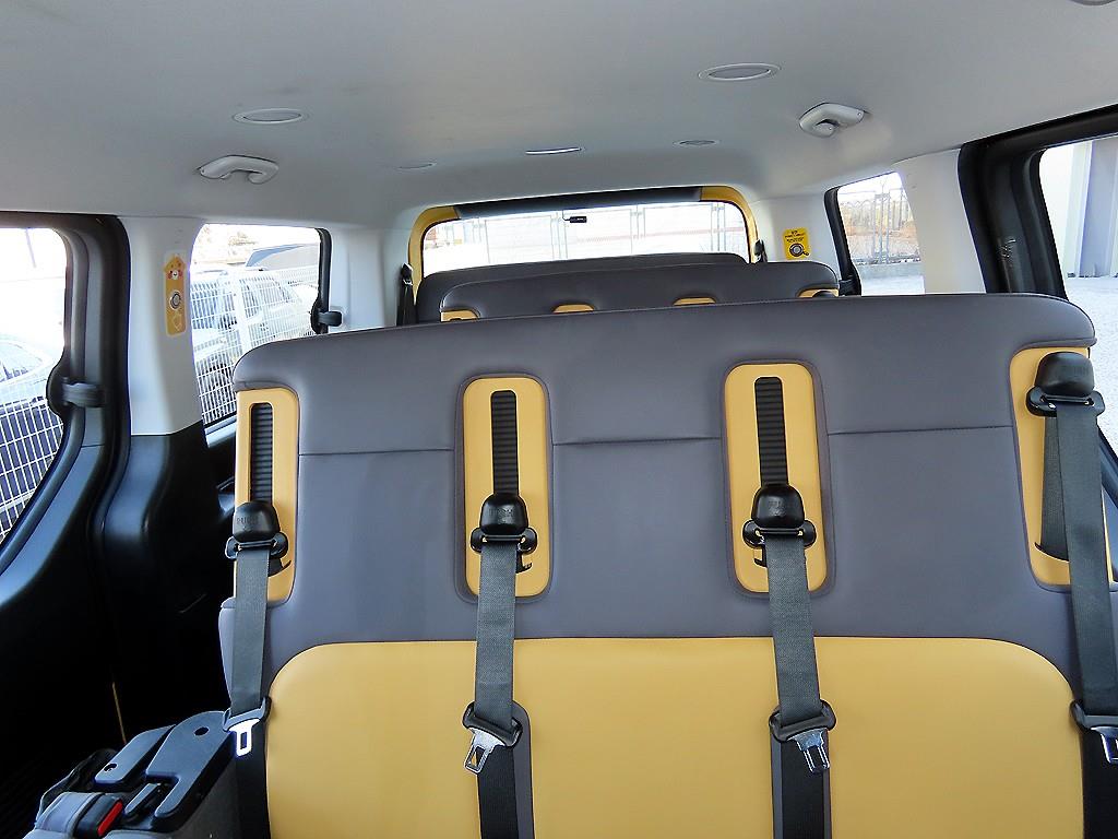 HYUNDAI Staria - Vista 7