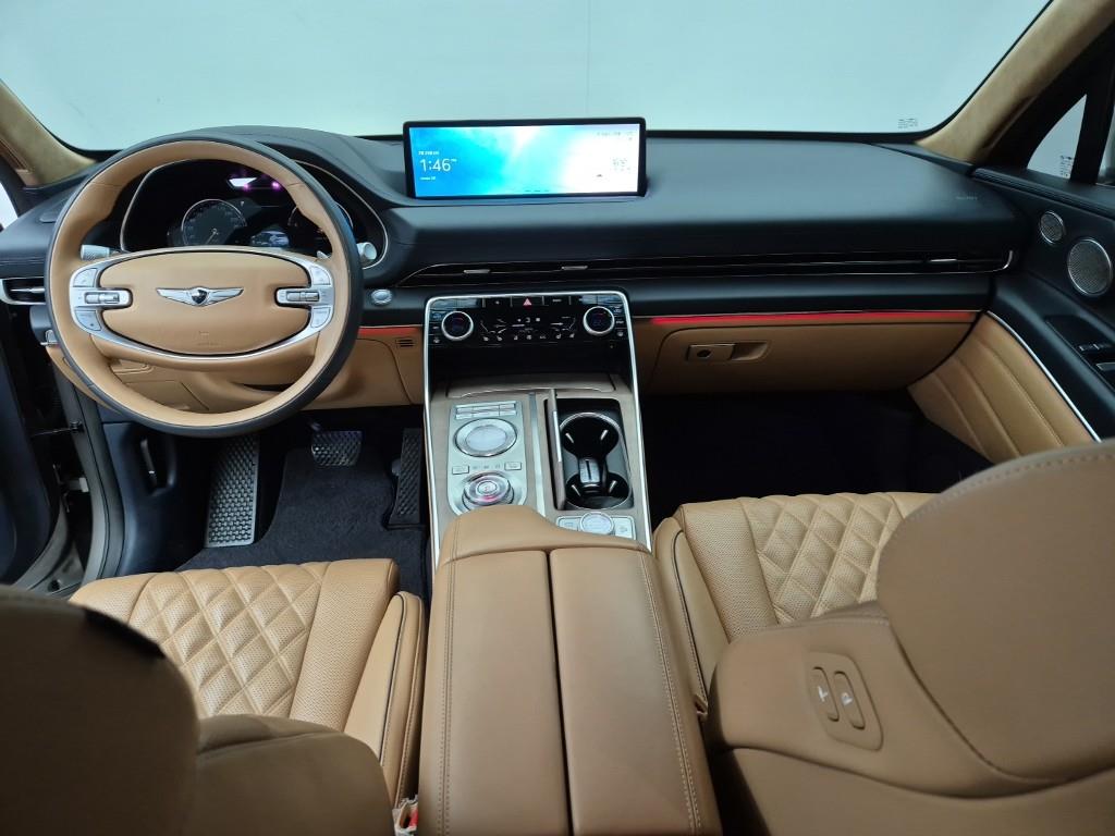 Genesis GV80 - Vista 5