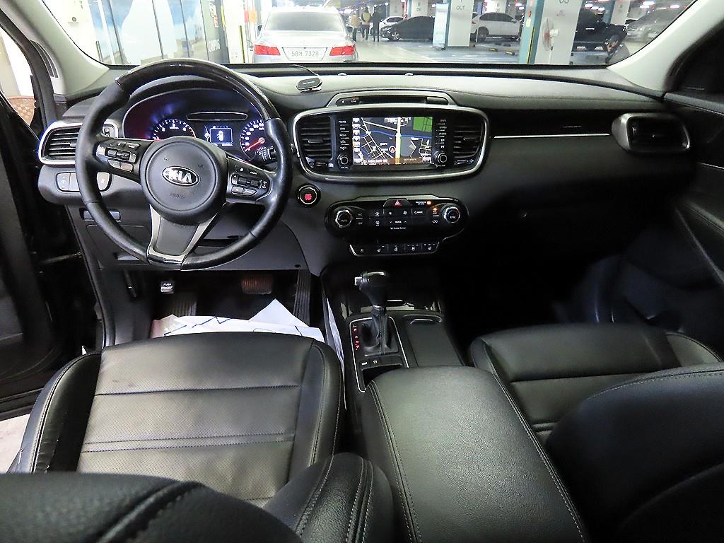 KIA Sorento - Vista 10