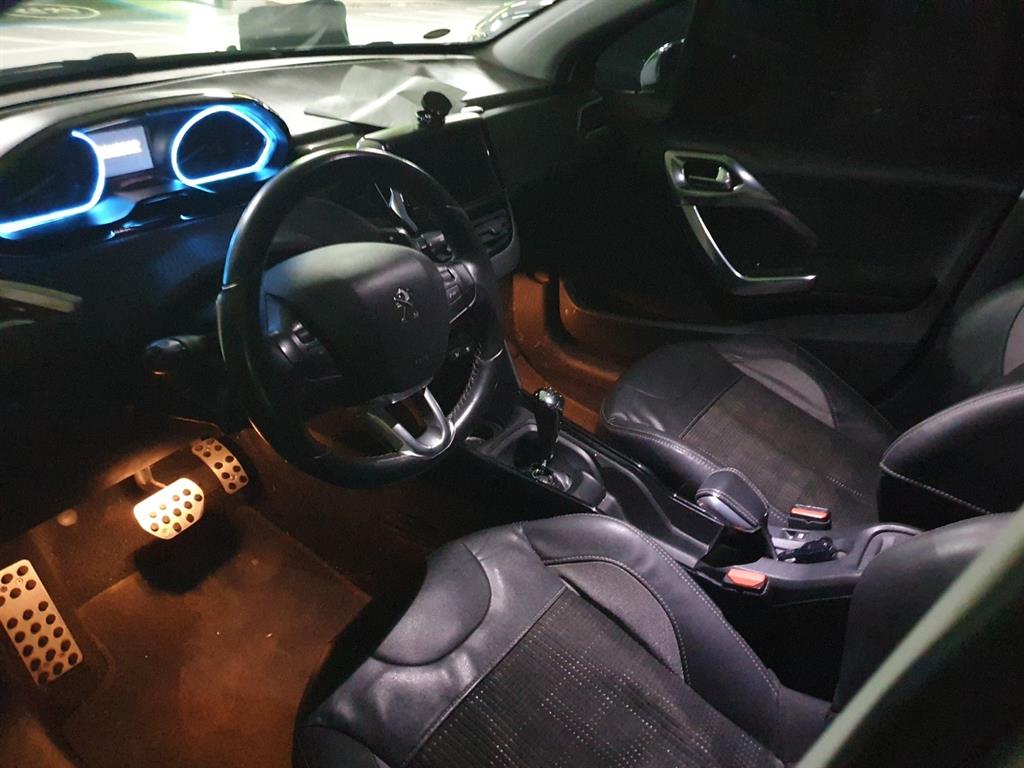 Peugeot 2008 - Vista 5