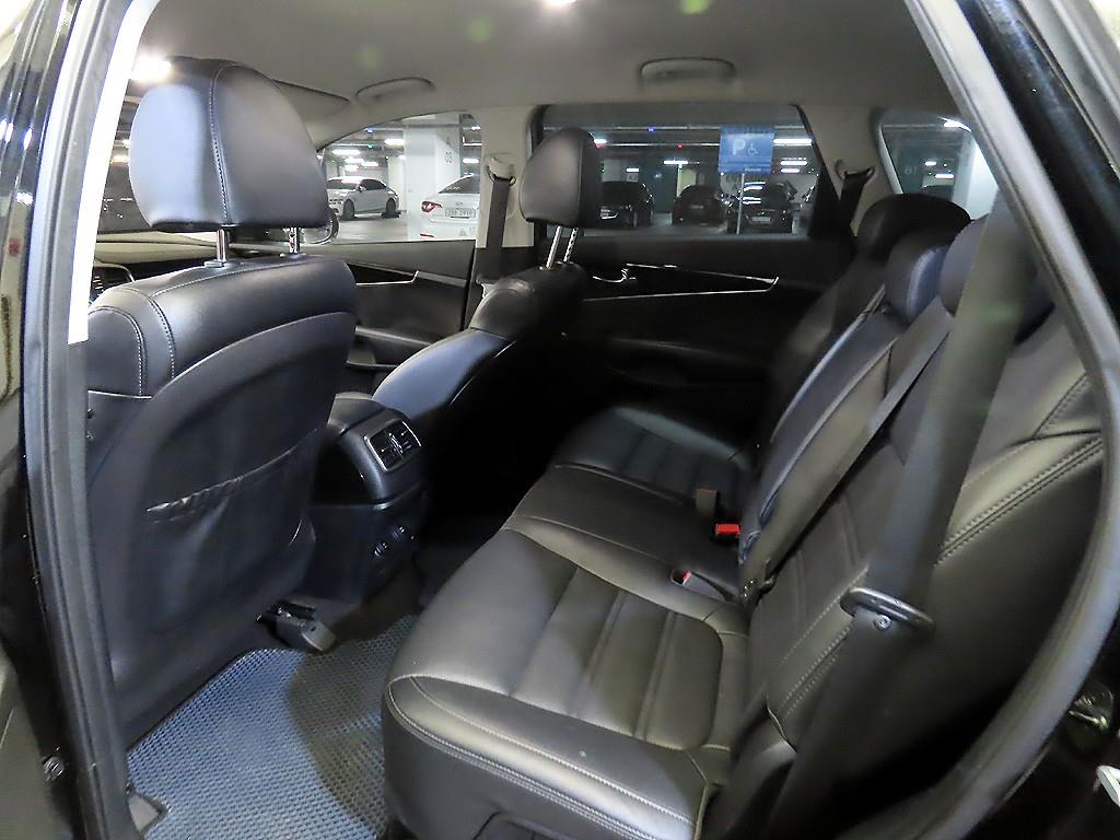 KIA Sorento - Vista 7