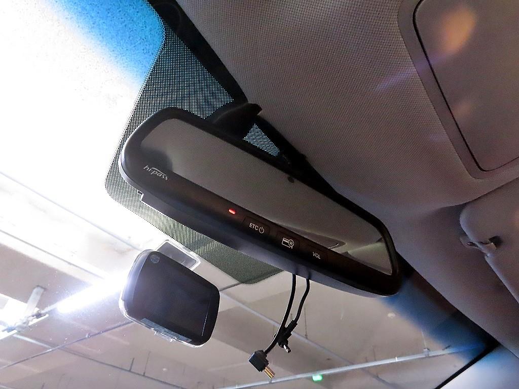 HYUNDAI Ioniq 2016 Blanco - Importación desde Corea - HF Imports Iquique - Foto 16