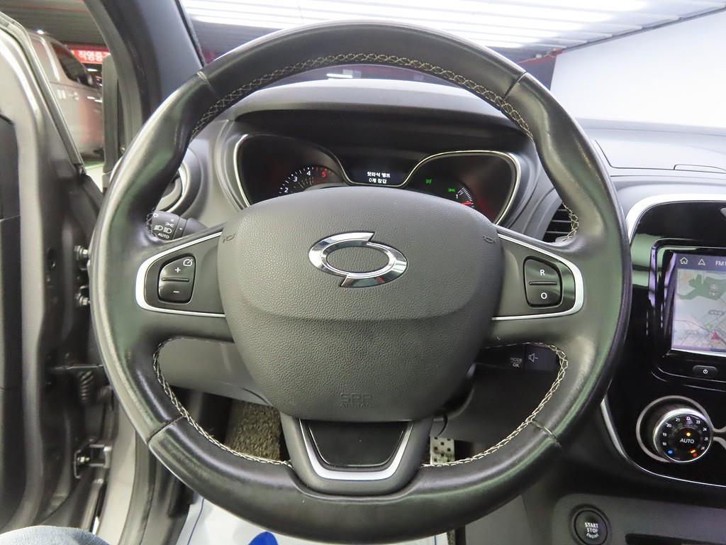 SAMSUNG QM3 - Vista 8