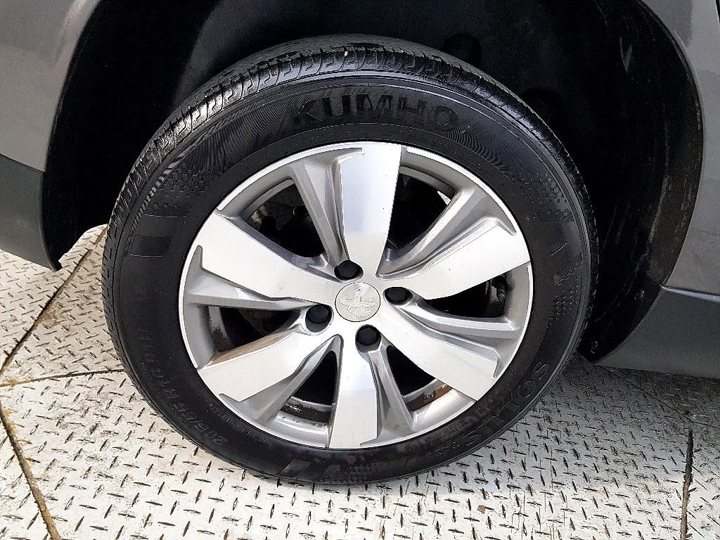 Peugeot 2008 2016 Gris - Importación desde Corea - HF Imports Iquique - Foto 20