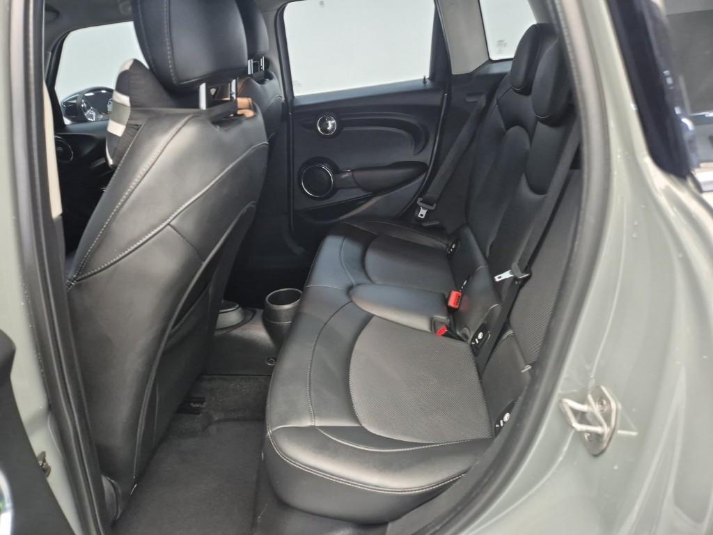 Mini Cooper - Vista 10