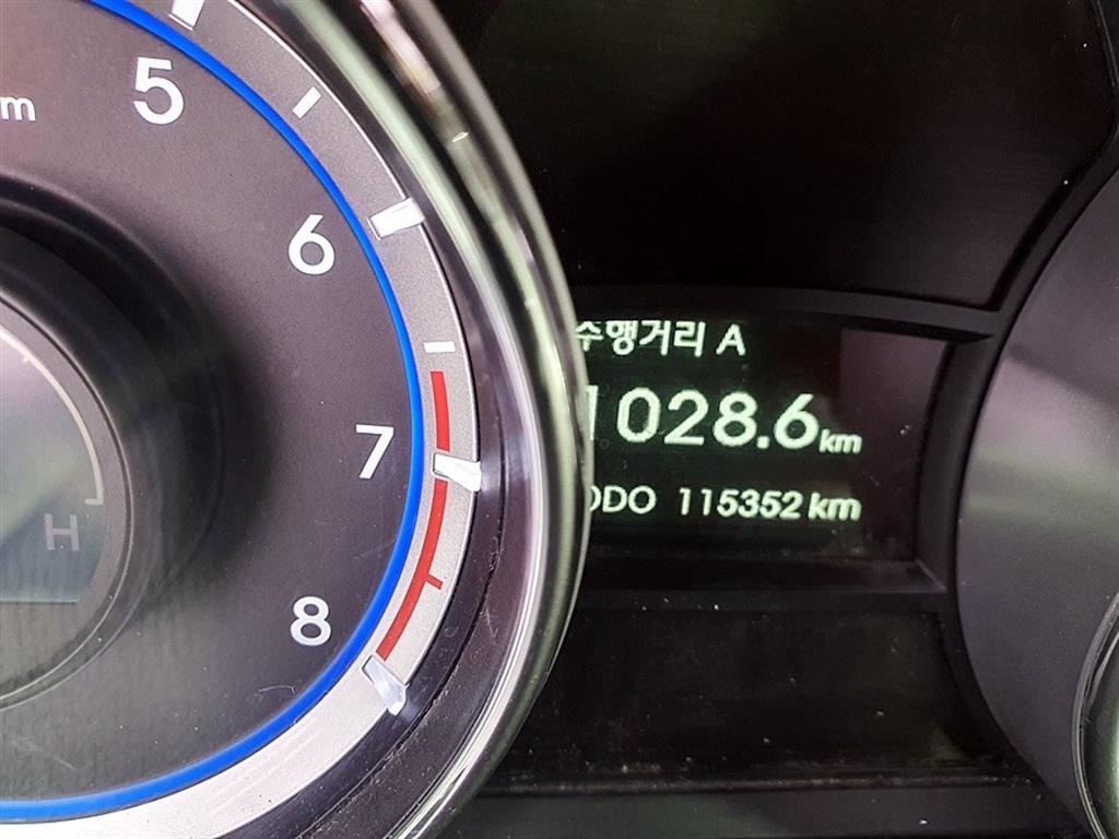 HYUNDAI Sonata 2012 Plateado - Importación desde Corea - HF Imports Iquique - Foto 15