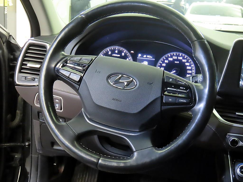 HYUNDAI Grandeur - Vista 8