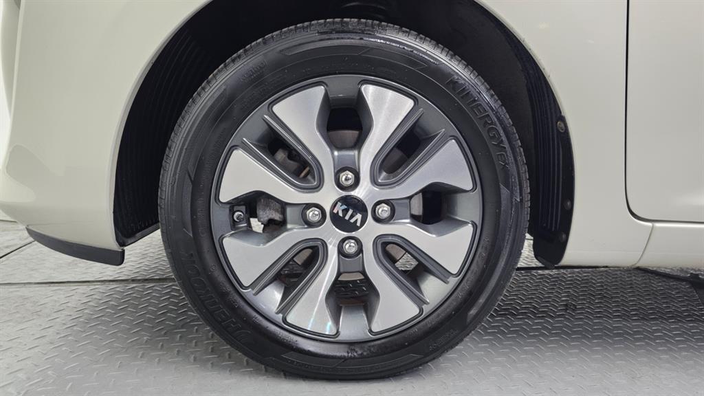 KIA Morning - Vista 5