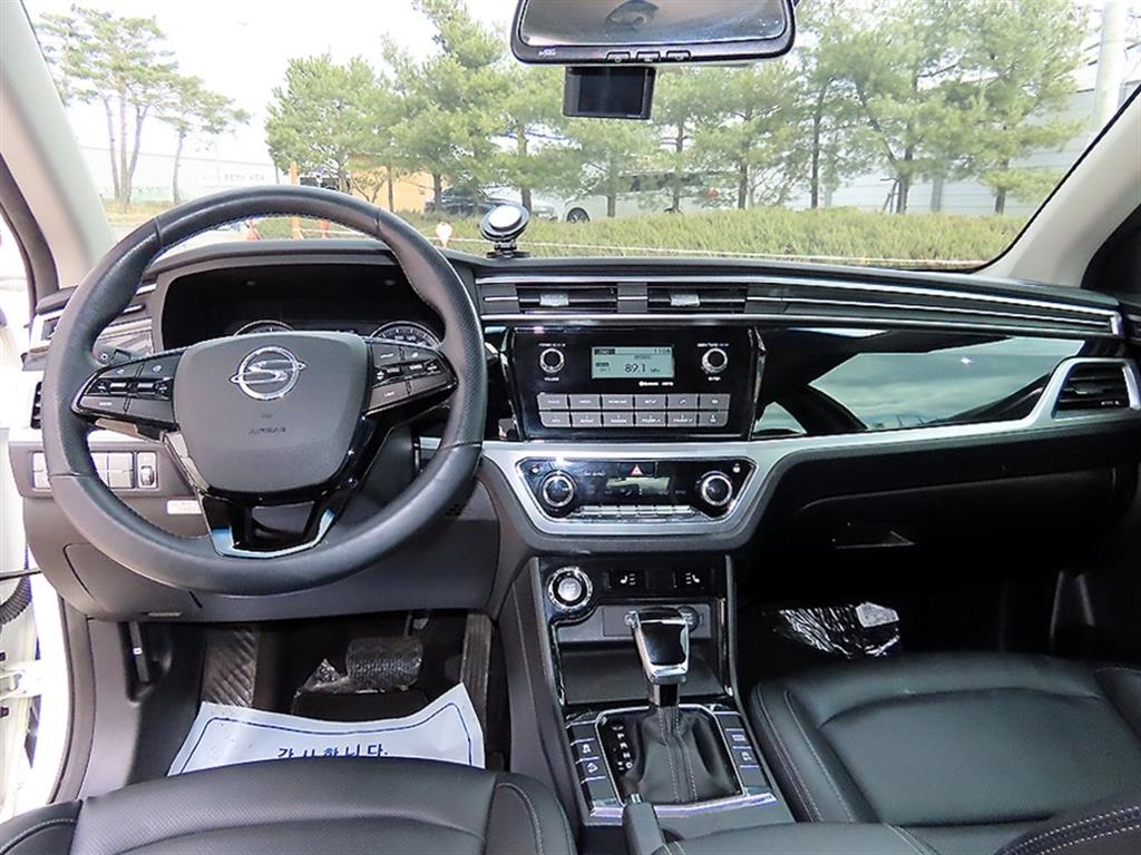 Ssangyong Korando - Vista 7