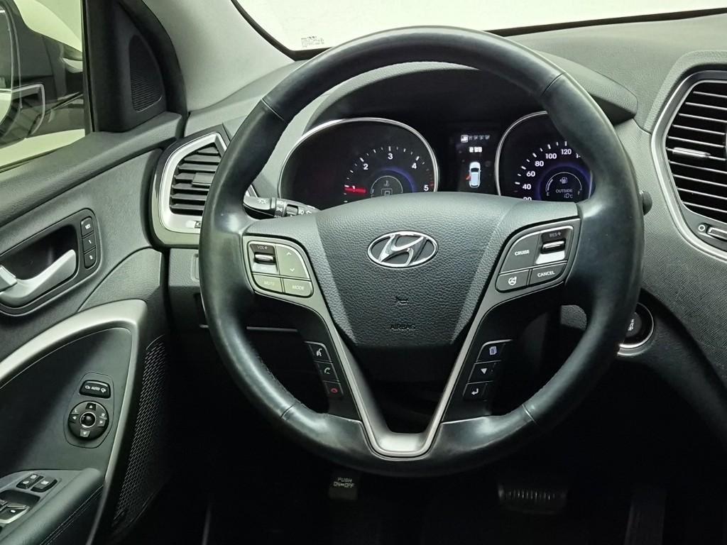 HYUNDAI Santa Fe - Vista 7