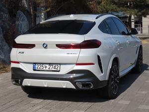 BMW X6 - Vista 6