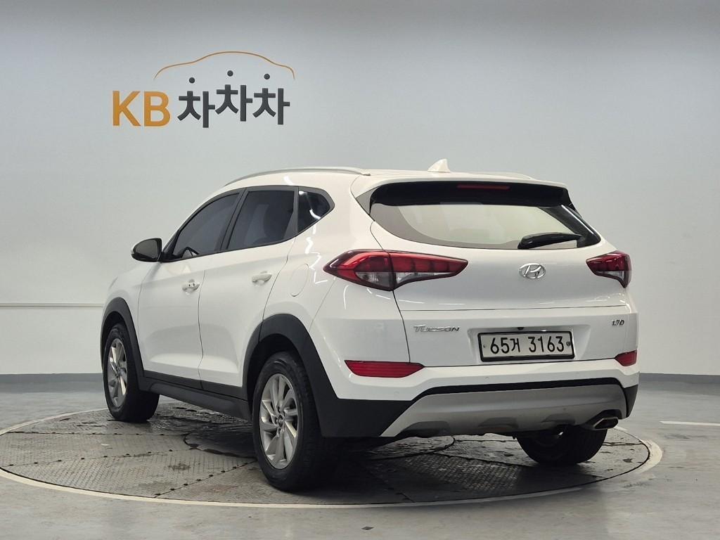 HYUNDAI Tucson - Vista 2
