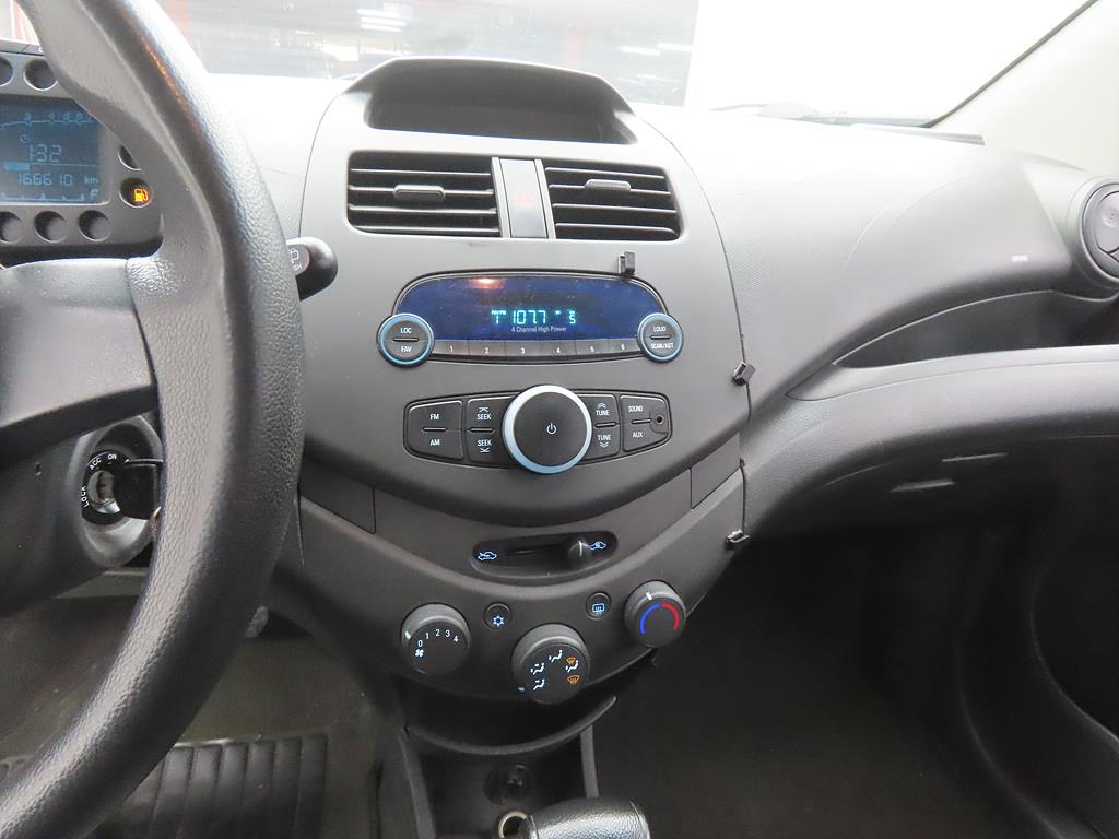 Chevrolet Spark - Vista 10