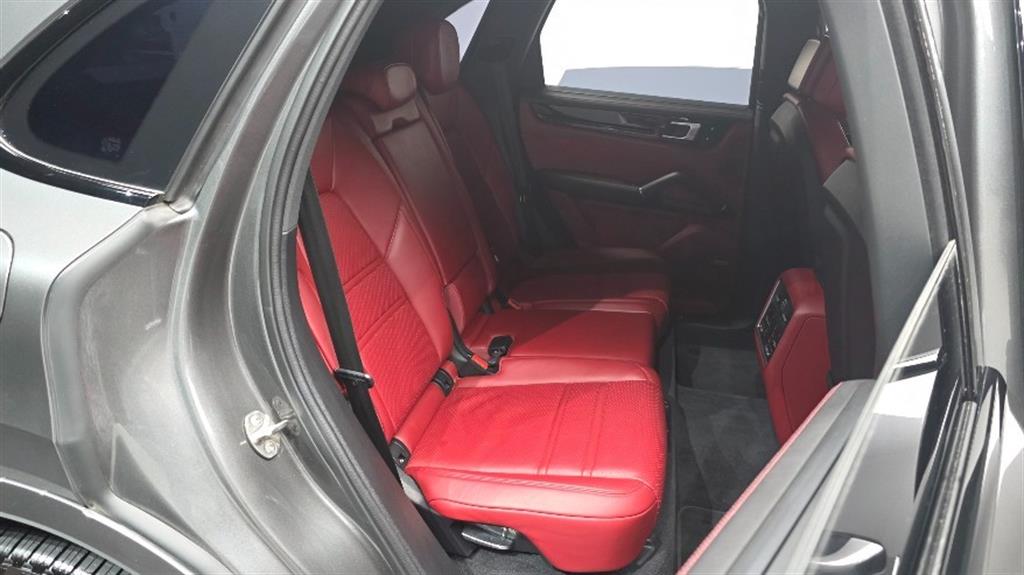 Porsche Cayenne - Vista 12