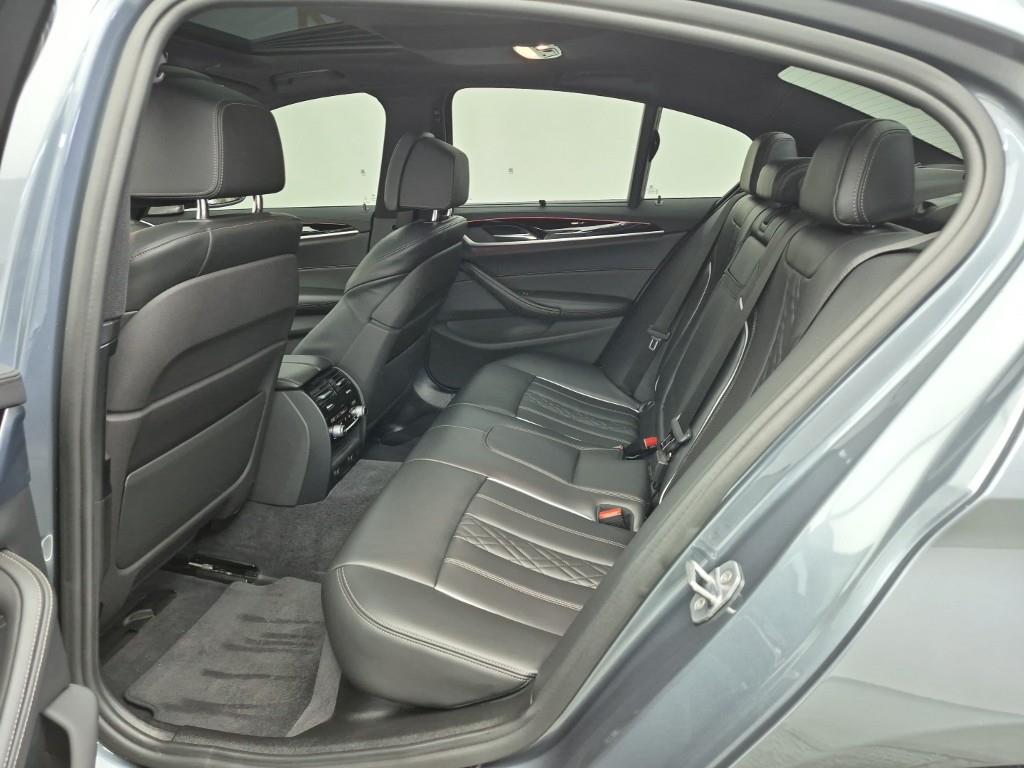 BMW 5 Series - Vista 12