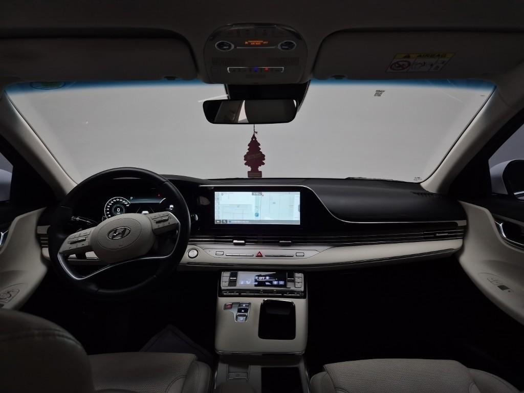 HYUNDAI Grandeur - Vista 7