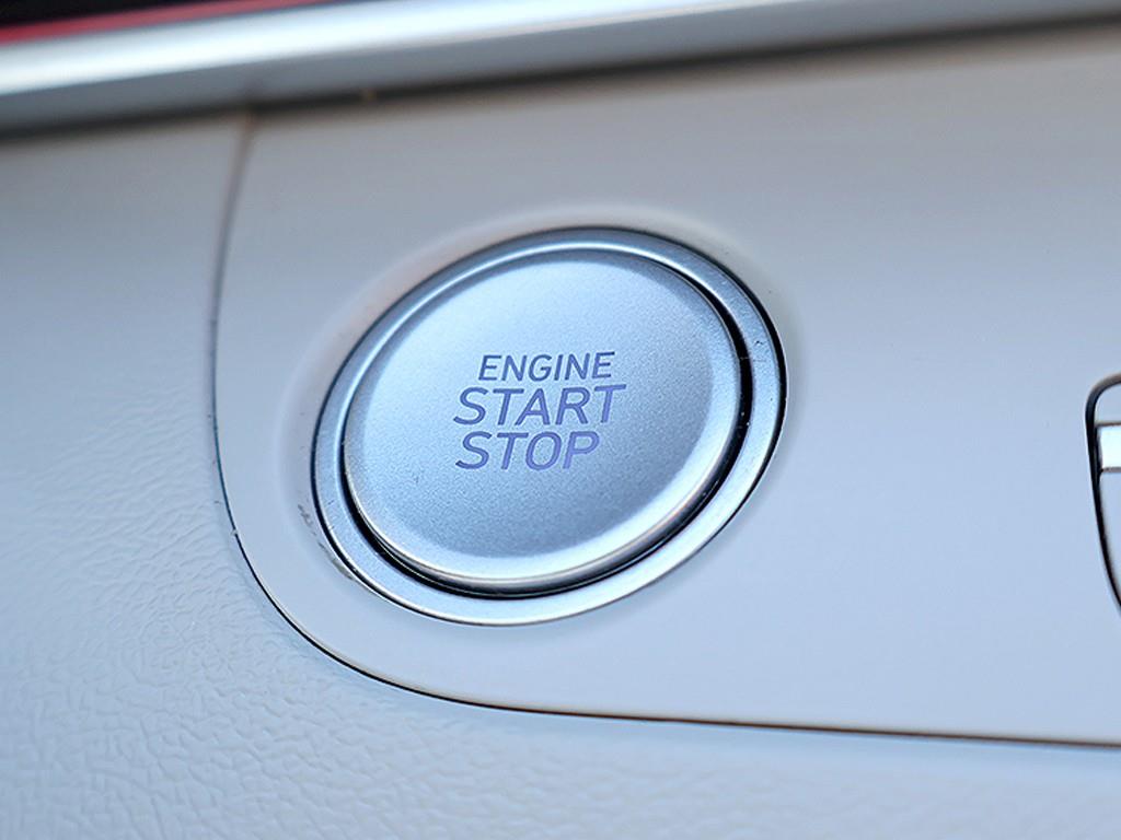 HYUNDAI Avante 2021 Blanco - Importación desde Corea - HF Imports Iquique - Foto 9