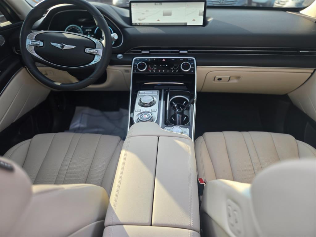 Genesis GV80 - Vista 12