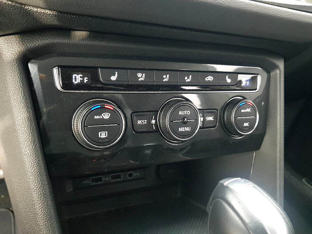 Volkswagen Tiguan - Vista 11