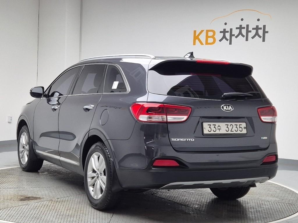 KIA Sorento - Vista 3