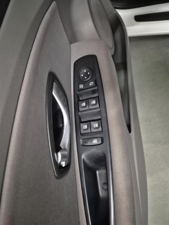 SAMSUNG SM3 - Vista 9