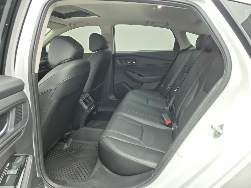 Honda Accord - Vista 12