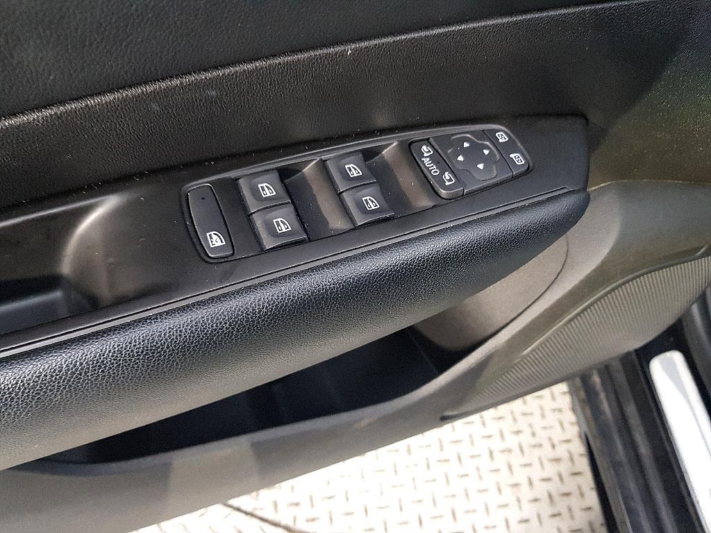 SAMSUNG SM6 - Vista 11