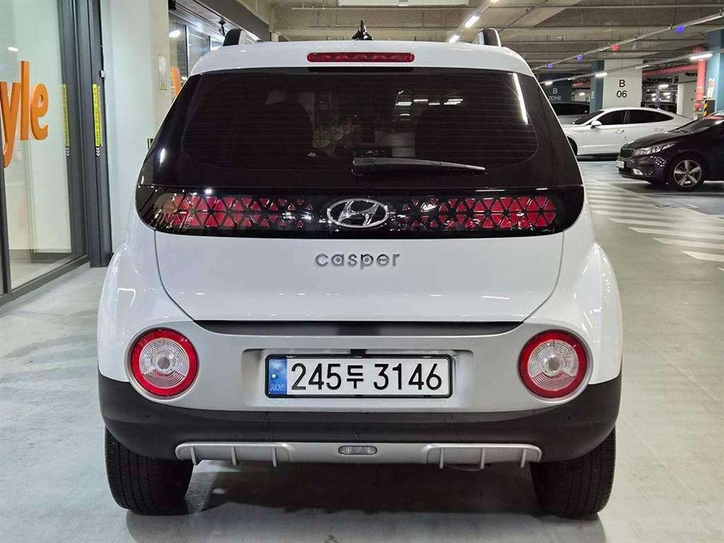 HYUNDAI Casper - Vista 5