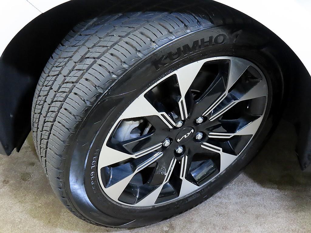 KIA Carnival 2022 the color of pearl - Importación desde Corea - HF Imports Iquique - Foto 20