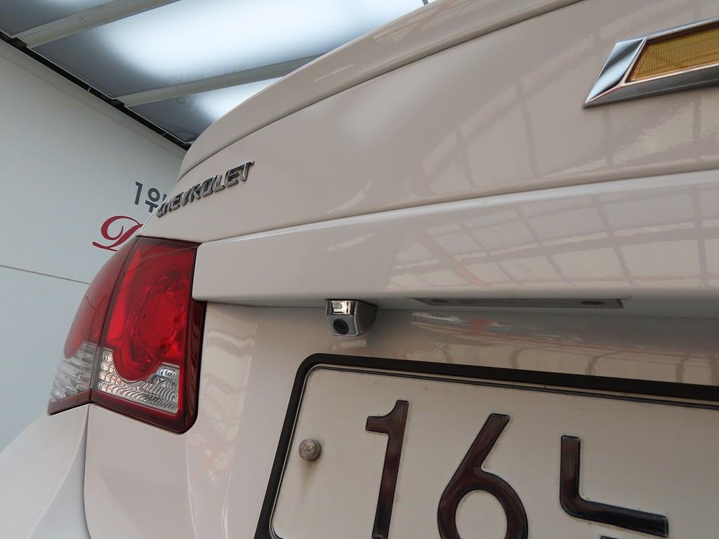 Chevrolet Cruise 2012 Blanco - Importación desde Corea - HF Imports Iquique - Foto 19