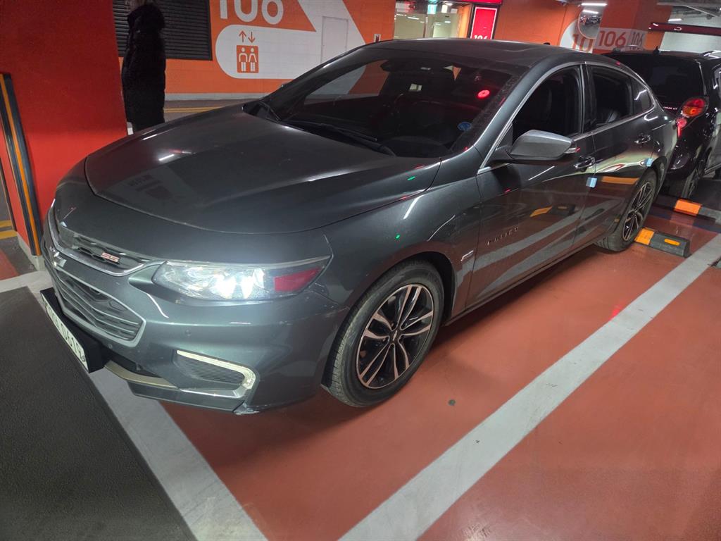 Chevrolet Malibu - Vista 2