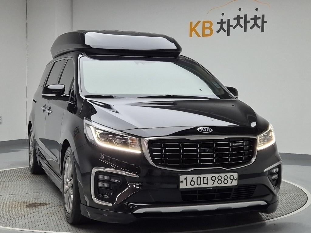 KIA Carnival - Vista 4
