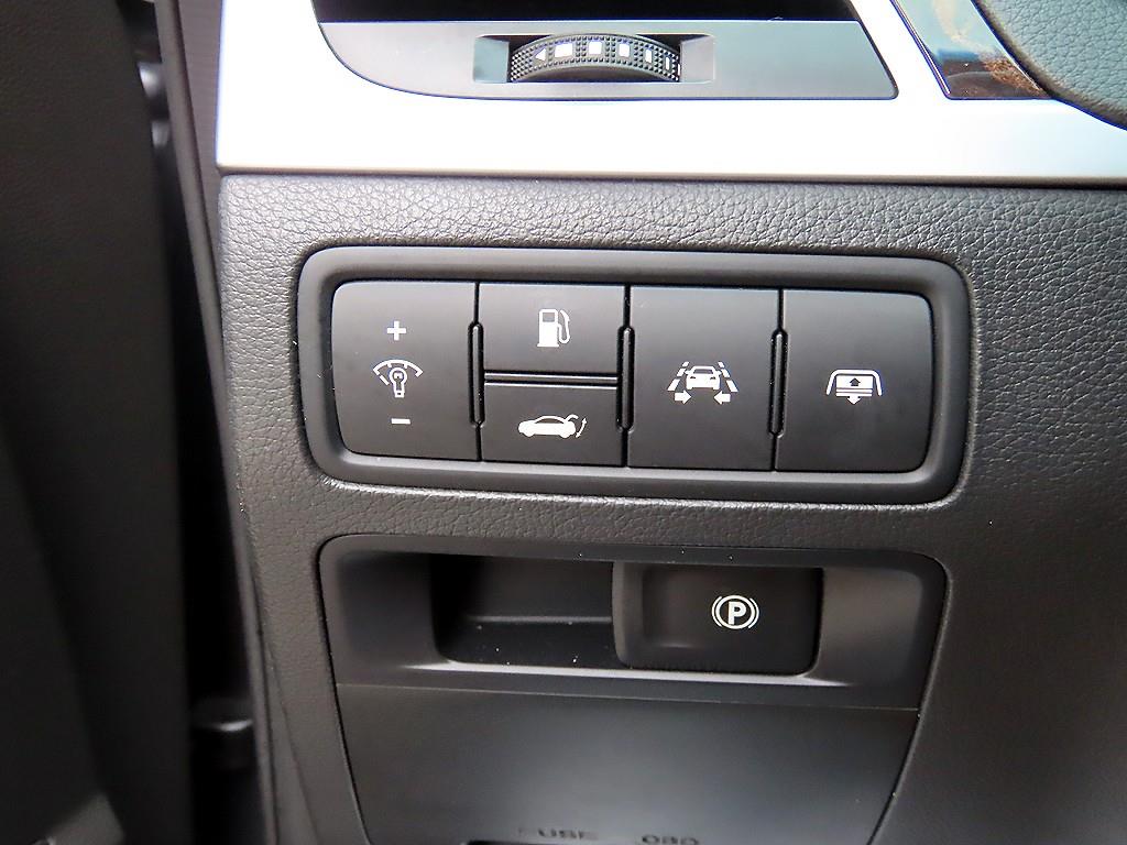 HYUNDAI Genesis 2015 Gris - Importación desde Corea - HF Imports Iquique - Foto 13