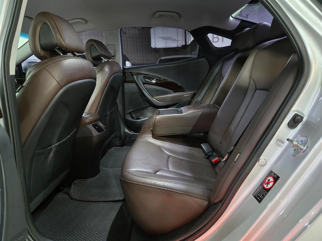 HYUNDAI Grandeur - Vista 2