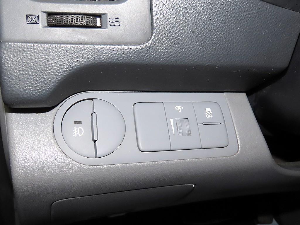 HYUNDAI Starex 2016 Gris - Importación desde Corea - HF Imports Iquique - Foto 13